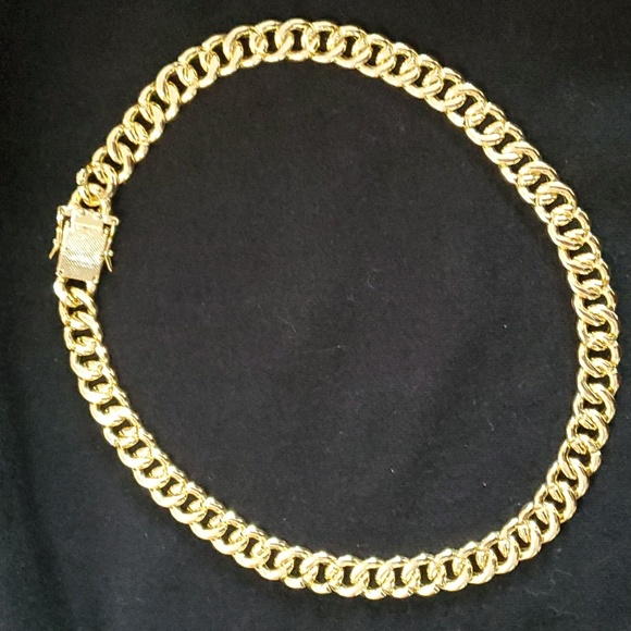 Brand New Golden Bling Bling Cuban Link Necklace - Picture 6 of 9